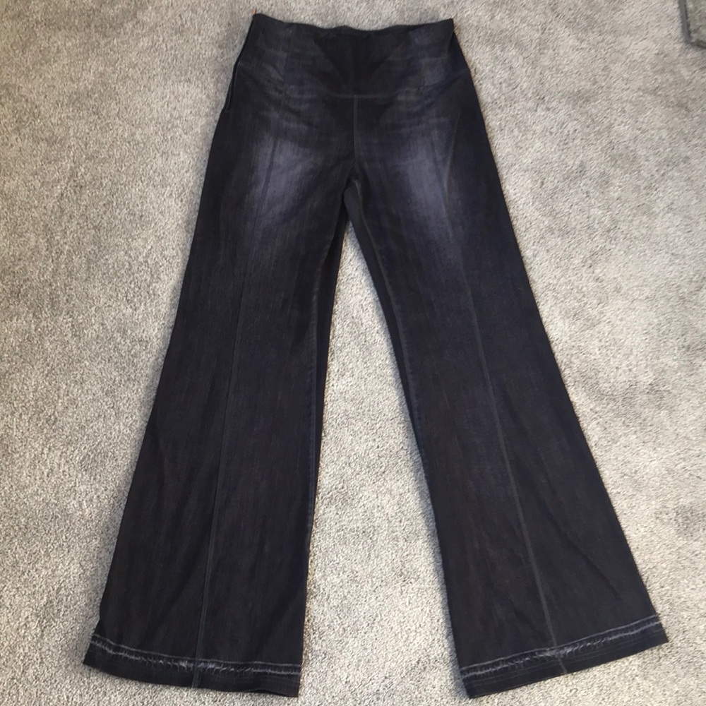 Lucy Flared High Rise Pants Size M